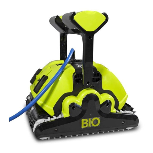 Robot piscina Dolphin Supreme M5 Bio-Suction, colore giallo, su sfondo bianco.