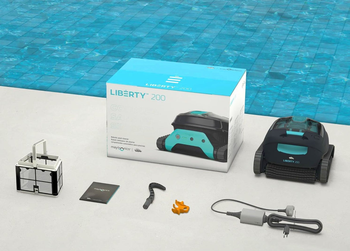 Robot piscina Dolphin Liberty 200 e accessori su bordo piscina, scatola inclusa.