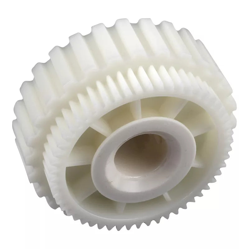 Ingranaggio bianco per trasmissione terza spazzola centrale robot piscina Maytronics Dolphin.