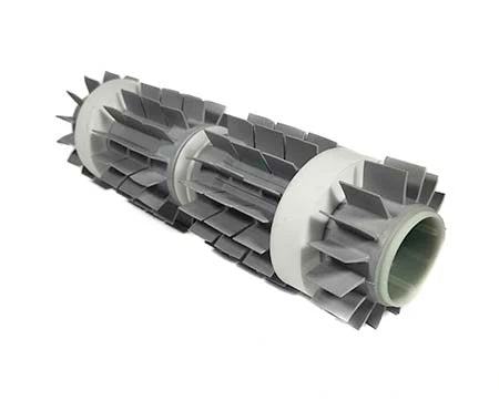 Spazzole posteriori corte in PVC con anelli e cuscinetto per robot piscina Maytronic Dolphin E 60.