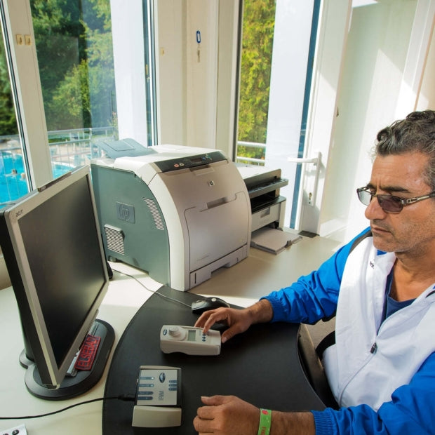 Fotometro Elettronico Professionale Lovibond MD110 Bluetooth 6 in 1 per Analisi Ph - Cloro - Bromo - Alcalinità - Stabilizzante & Durezza - Analisi Acqua Piscina