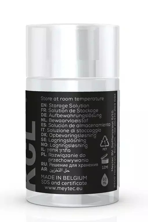 Contenitore cilindrico con etichette multilingue, capacità 60 ml, tappo trasparente.