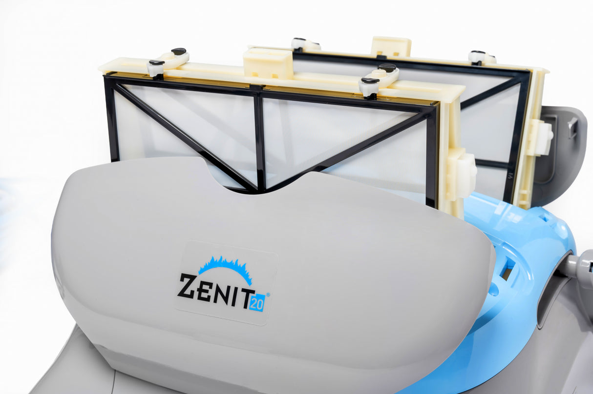 Robot piscina Dolphin Zenit 20i con filtri visibili, design grigio e blu, adatto a piscine fino a 15 metri.