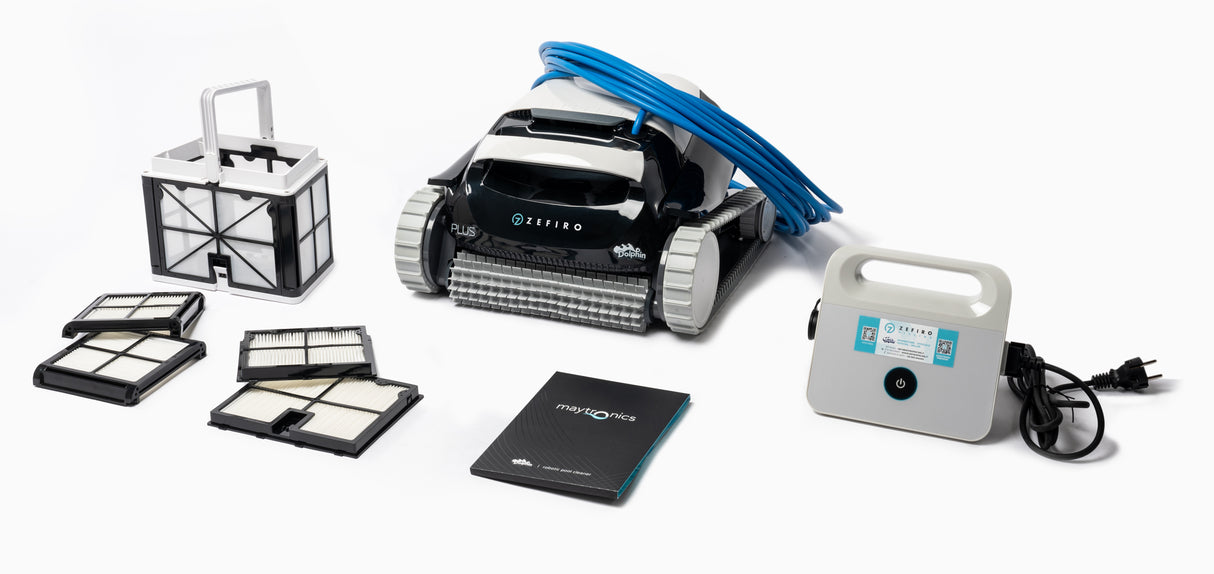 Robot piscina Dolphin My Zefiro Plus Digital con filtri, cavo blu e unità di controllo su sfondo bianco.