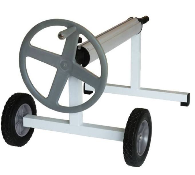 Rullo avvolgitore telescopico Kokido KALU con ruote per copertura piscina fino a 10 metri.