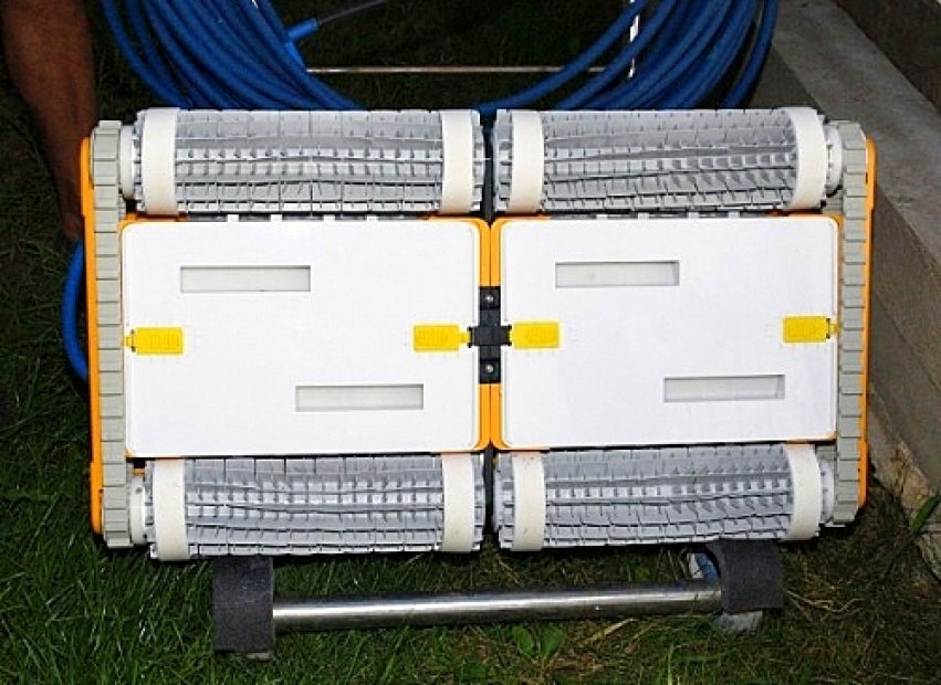 Dolphin Dynamic 2X2 Pro Gyro Digital con Radiocomando - Robot Elettrico Pulitore per Piscina fino a 50 Mt - FONDO + 40 CM PARETI - MY2023