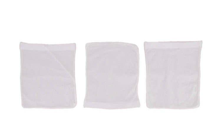 Tre filtri bianchi per pulitore Water Tech Poolblaster IVAC 150, Volt FX2 e IVAC Aqua Broom.