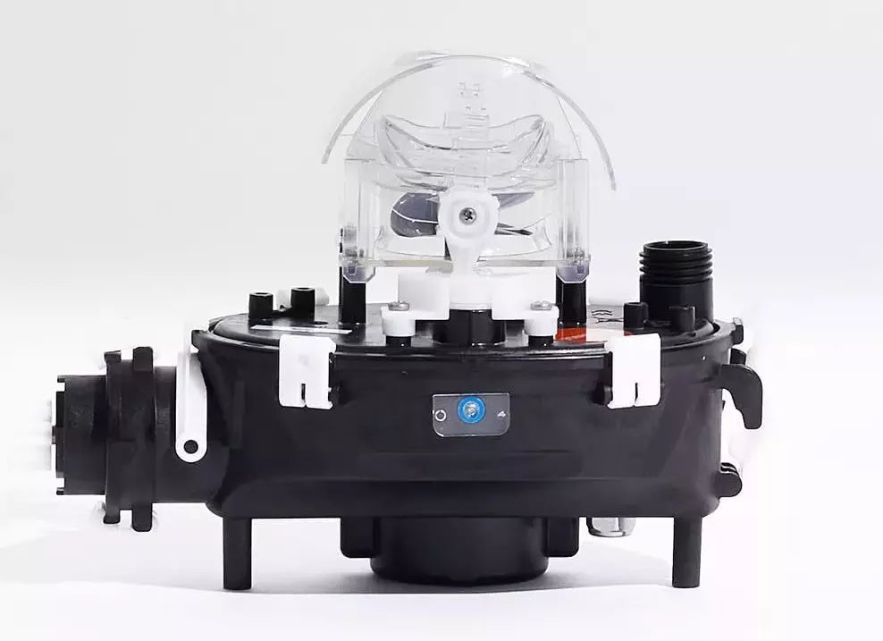 Box motore con centralina per robot piscina Maytronics Dolphin Poolstyle 50, nero e trasparente.