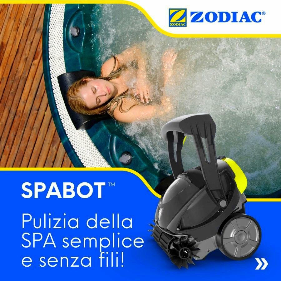 Zodiac SPABOT OS 0800 cordless in funzione accanto a una donna rilassata in una vasca idromassaggio.