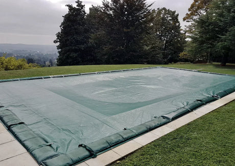 Passaggi copertura piscina per inverno: guida completa per chiudere la vasca in autonomia