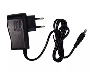 Caricabatterie nero per aspiratore piscina Kokido Vektro XL con cavo e spina europea.