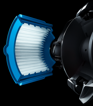 Caricabatterie di ricambio per aspiratore BWT PK GIANT, dettaglio del design nero e blu.