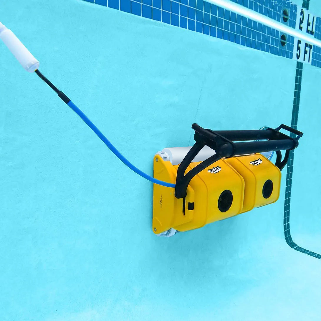 Dolphin Dynamic 2X2 Pro Gyro Digital con Radiocomando - Robot Elettrico Pulitore per Piscina fino a 50 Mt per Rivestimento in Mosaico Piastrelle Cemento Verniciato Vetroresina - FONDO + 40 CM PARETI - MY2025