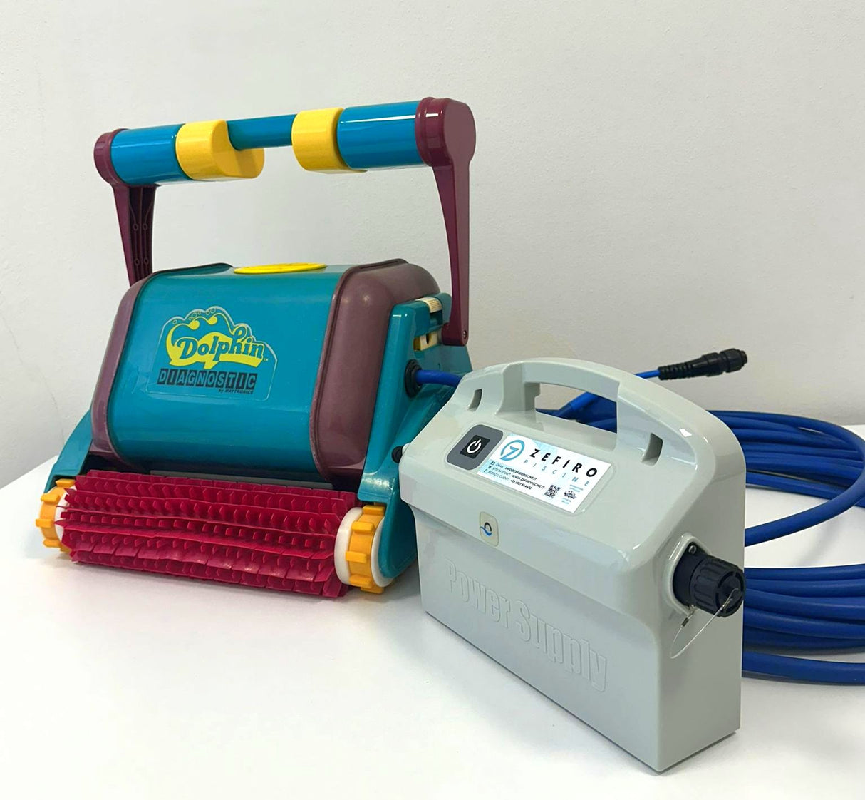 Dolphin Diagnostic 2001 Digital - Robot Elettrico Pulitore per Piscina fino a 12 mt - USATO