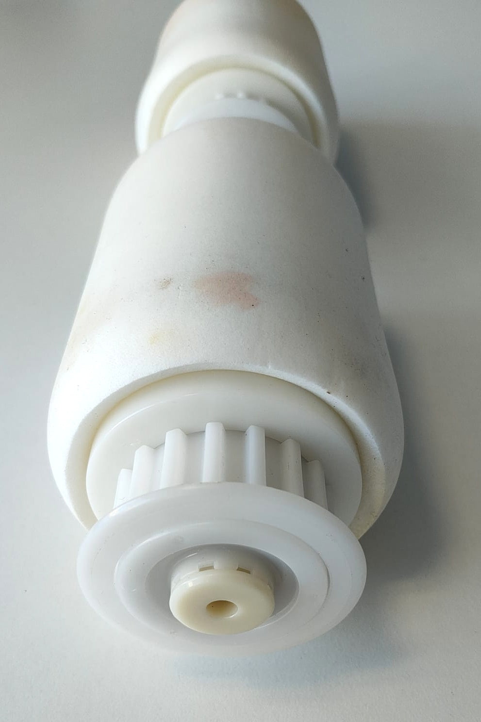 2 Spazzole Wonder Kanebo PVA Corte Assemblate su Rullo con Pulegge per Rivestimenti in Mosaico / Piastrelle / Vetroresina o PVC con Gradino Perimetrale di Sicurezza per Robot Pulitori Piscina Maytronics Dolphin dotati di Rulli Corti / 99955233 - USATO