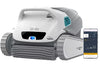 Robot piscina Dolphin SX 40i con app MyDolphin Plus e smartphone, adatto per pulizia completa fino a 12 metri.